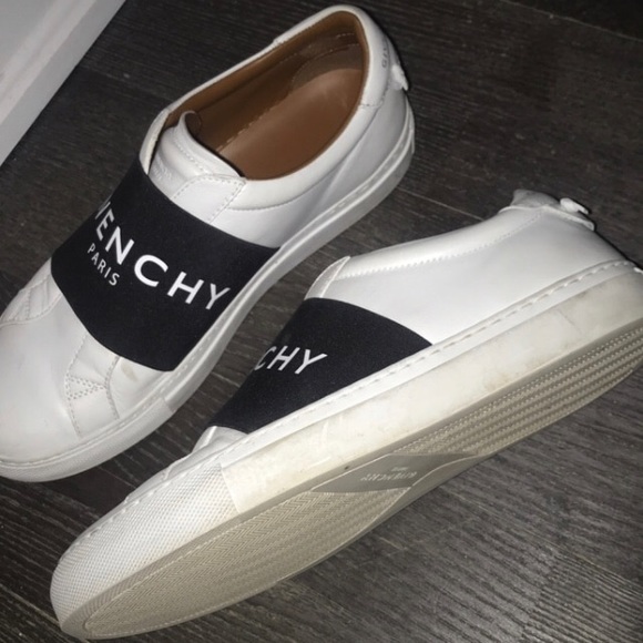 Authentic Givenchy shoes - Picture 2 of 3